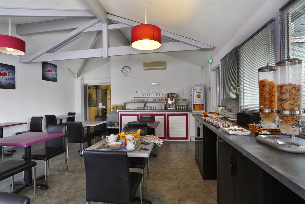 Hotel Kyriad Montauban Exteriör bild