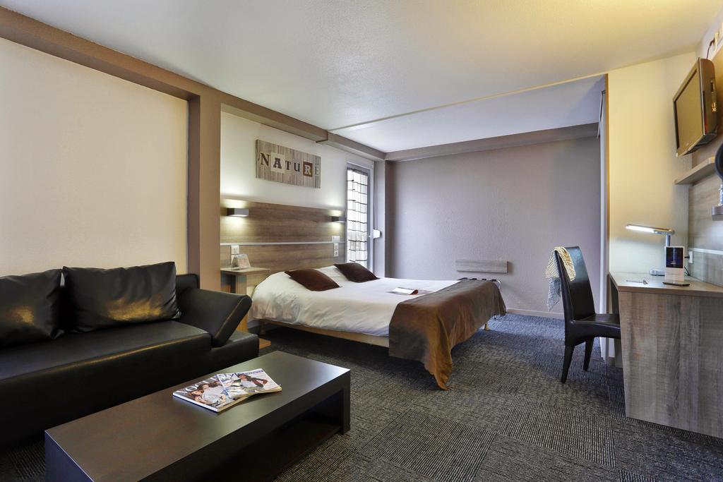 Hotel Kyriad Montauban Exteriör bild